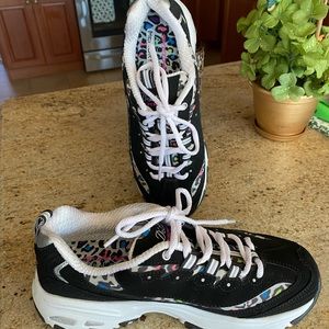 Skechers D’Lites Safari Landscape Memory Foam - Women's Size 8